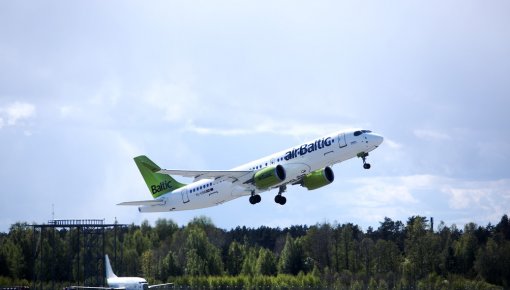  :  airBaltic      